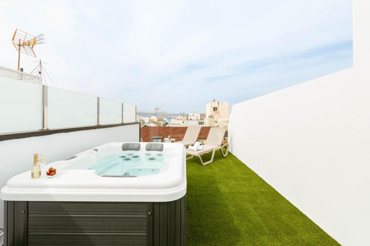 Luxury Penthouse With Jacuzzi La Strada Apartment Las Palmas Exterior photo
